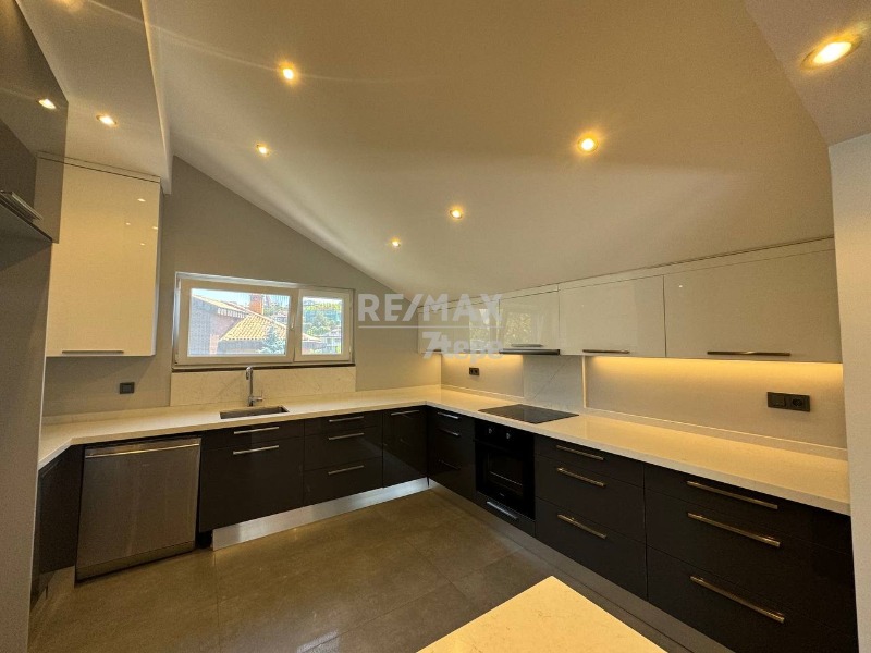 TEK YETKİLİ REMAX7TEPE'DEN ACARKENT'TE BEYKOZ KONAKLARI MANZARALI KİRALIK ÇATI DUBLEKS