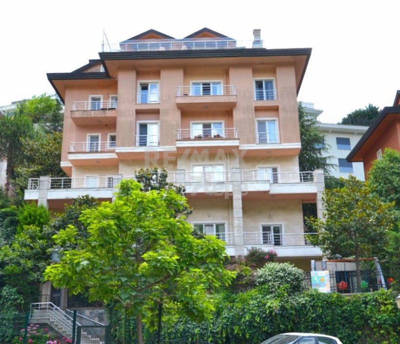 TEK YETKİLİ REMAX7 TEPE'DEN KİRALIK 4+1 TERASLI VE BAHÇE KULLANIMLI KATTA TEK DAİRE