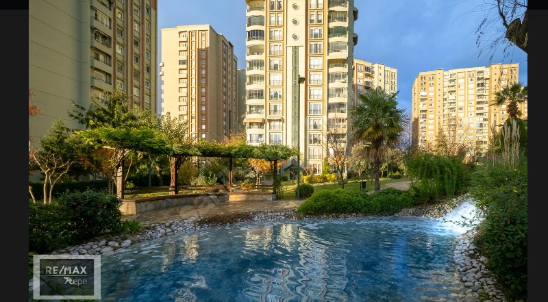 AVRUPA KONUTLARI 1'DE 141 M2 3+1, PEYSAJ GÖREN SATILIK DAİRE.