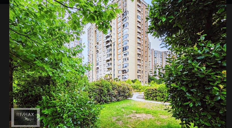 AVRUPA KONUTLARI 1'DE 141 M2 3+1, PEYSAJ GÖREN SATILIK DAİRE.