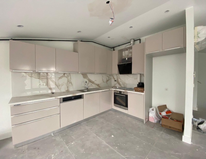 NİSPETİYE 23'DE SATILIK 4+1 DUBLEKS DAİRE AYTAR CADDESİNE CEPHE