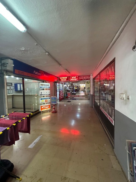 ÜMRANİYE ÇARŞIDA TABELA DEĞERİ YÜKSEK 200 M2 İŞYERİ