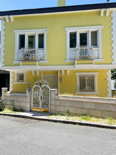 BALMUMCU MEDİKO2 SİTESİ ŞEHRİN MERKEZİNDE KİRALIK MÜSTAKİL VİLLA