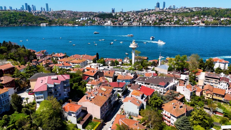 Kanlıca'nın Kalbinde 140 m² Satılık Dükkan...