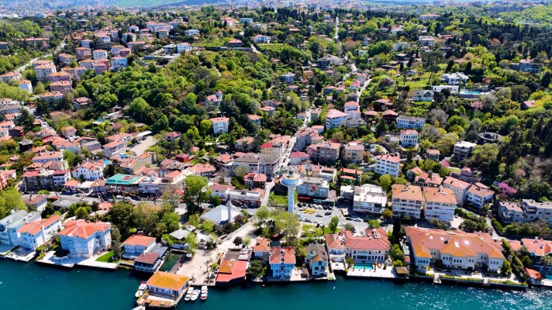 Kanlıca'nın Kalbinde 140 m² Satılık Dükkan...