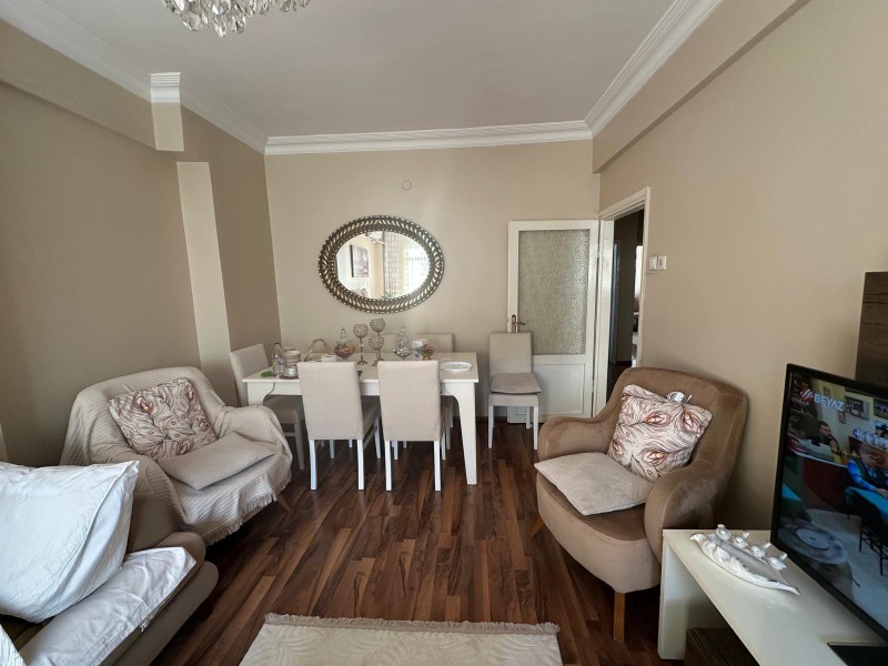 FATİH SAMATYA'DA SATILIK 3+1 ÇOK TEMİZ DAİRE