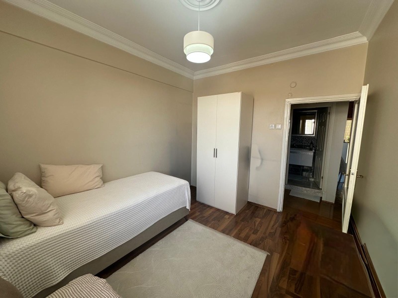 FATİH SAMATYA'DA SATILIK 3+1 ÇOK TEMİZ DAİRE