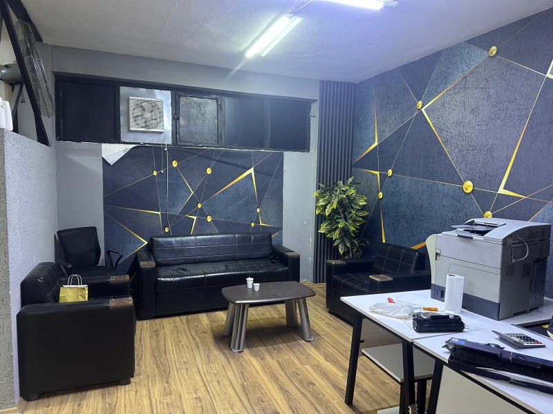 GÜNGÖREN DE KIRALIK 350M2 IŞYERI