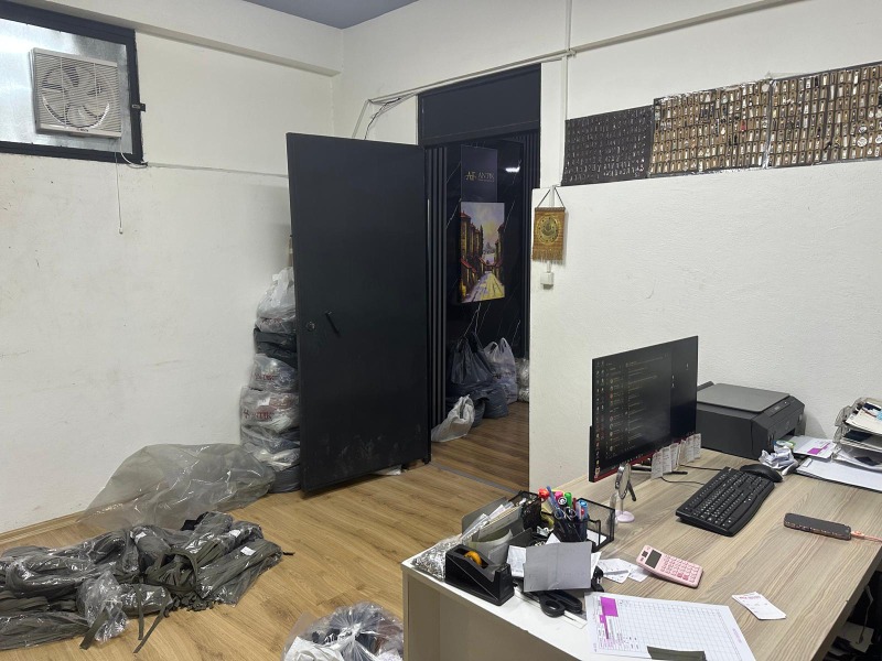 GÜNGÖREN DE KIRALIK 350M2 IŞYERI