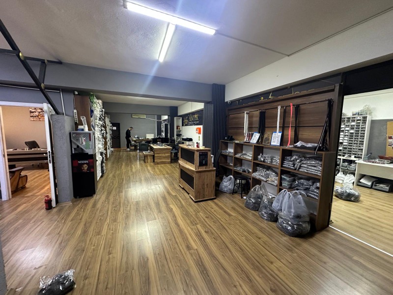 GÜNGÖREN DE KIRALIK 350M2 IŞYERI