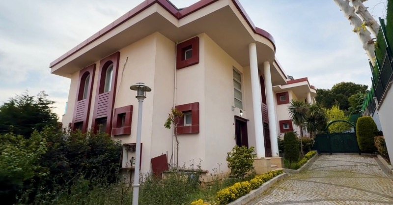 Gizli Bahçe Konakları’nda Havuzlu Lüks Villa