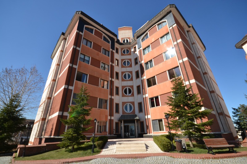 Acarkent Boğazüstü Evleri'nde Boğaz Manzaralı Kiralık Daire