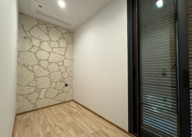 ALAÇATI ÇAMLIKYOL MEVKİ MÜSTAKİL HAVUZLU 4+1 SATILIK VİLLA.