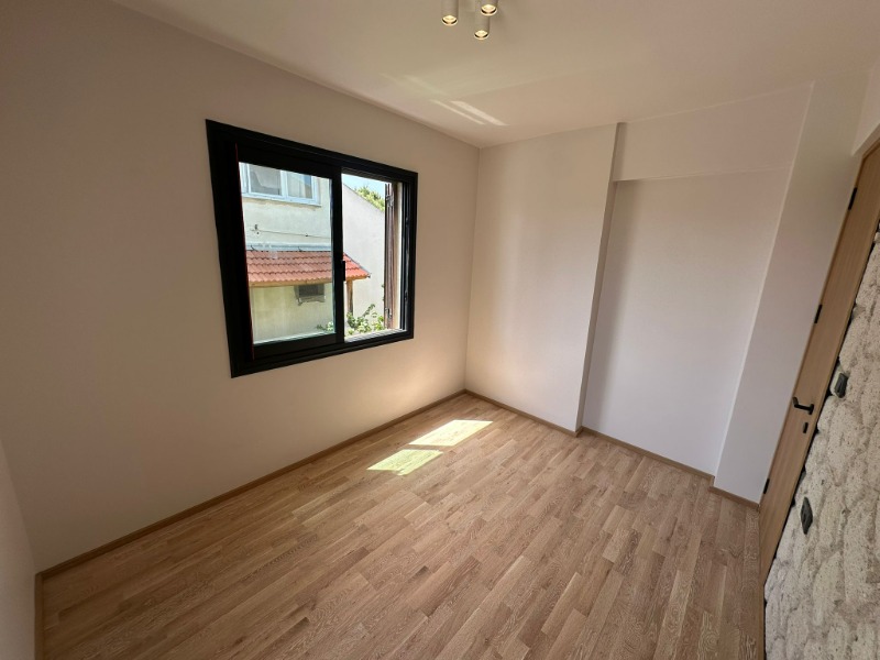 ALAÇATI ÇAMLIKYOL MEVKİ SATILIK 4+1 MÜSTAKİL HAVUZLU VİLLA.