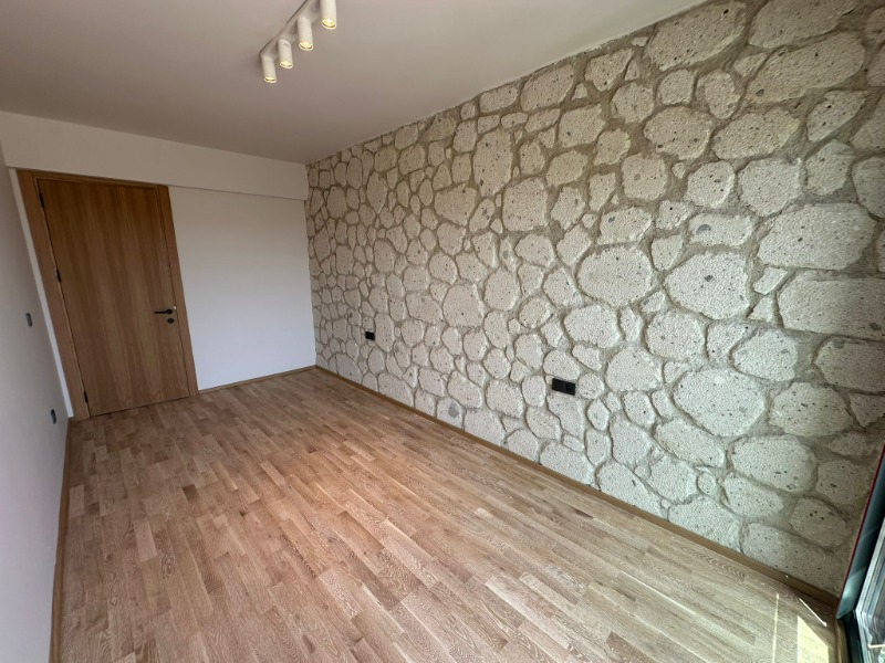 ALAÇATI ÇAMLIKYOL MEVKİ SATILIK 4+1 MÜSTAKİL HAVUZLU VİLLA.