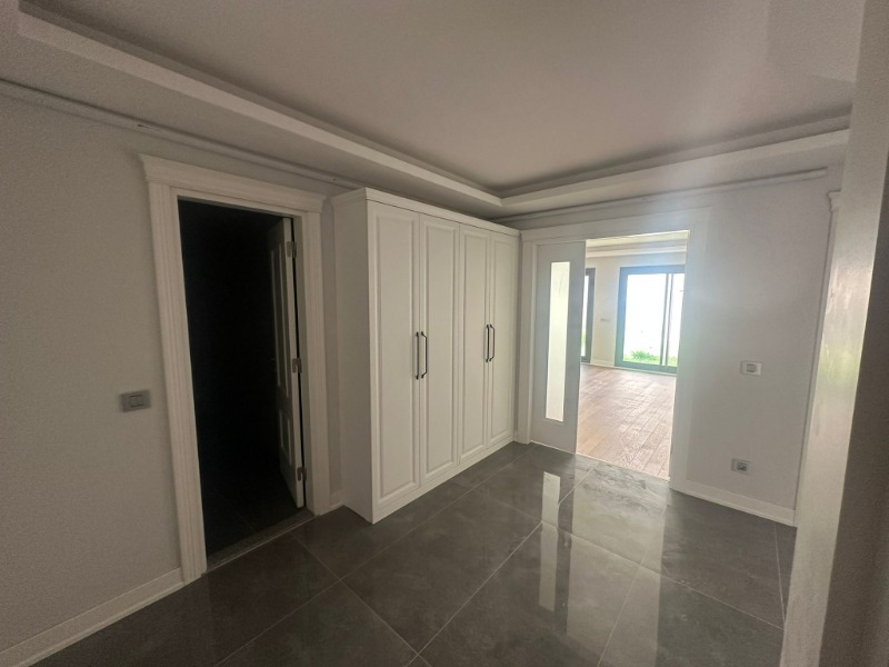 ÇETIN EMEÇ'TE SATILIK TRIPLEKS 4+1 BAHÇELİ VE TERASLI DAİRE.