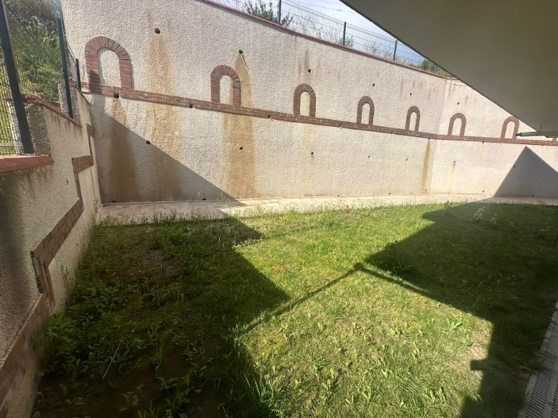 ÇETIN EMEÇ'TE SATILIK TRIPLEKS 4+1 BAHÇELİ VE TERASLI DAİRE.