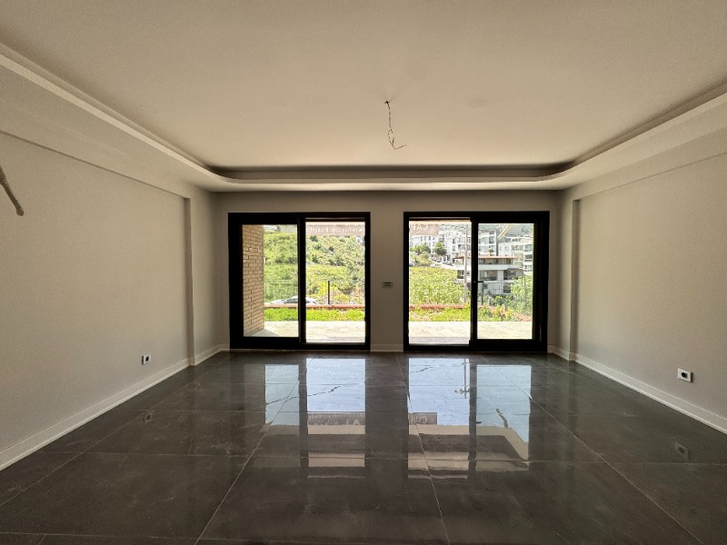 BALÇOVA ÇETIN EMEÇ MAHALLESINDE SATILIK 5+2, IKIZ VILLA