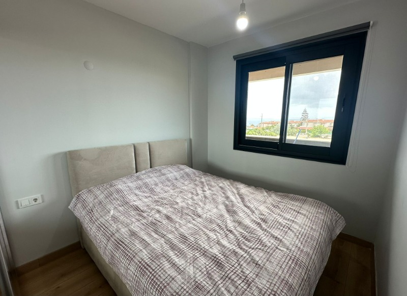 ÇEŞME AYASARANDA'DA SATILIK DENİZ MANZARALI 1+1 REZIDANS DAİRE.