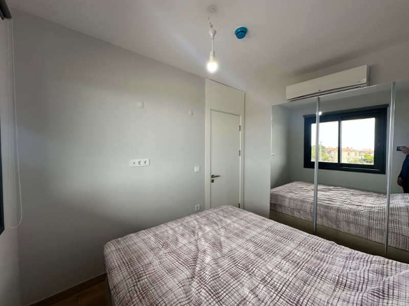 ÇEŞME AYASARANDA'DA SATILIK DENİZ MANZARALI 1+1 REZIDANS DAİRE.