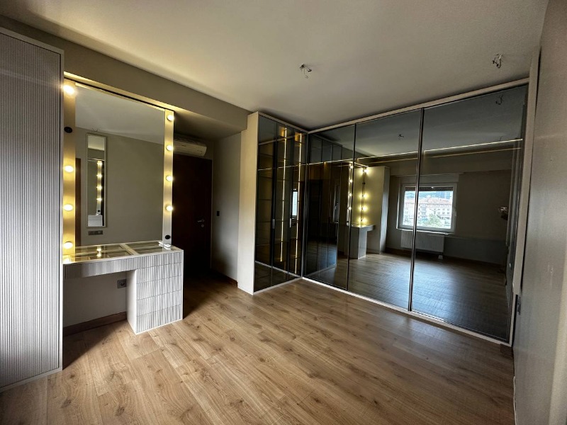ATAŞEHİR EVİNPARK SİTESİNDE 3.5+ 1 METROYA YAKIN SATILIK DAİRE