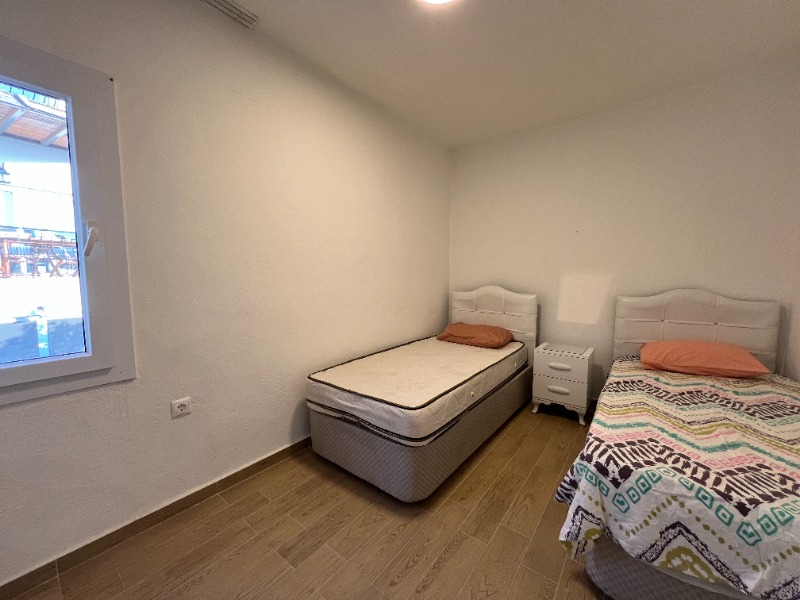 BODRUM YALIKAVAK SPORKENT SİTESİNDE EŞSİZ KONUMDA SATILIK VİLLA