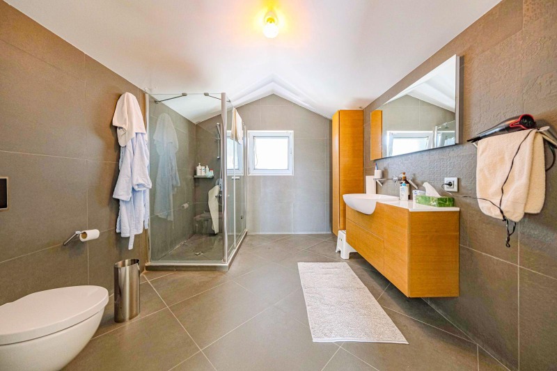 ACARKENT REMAX/7TEPE'DEN YÜKSEK TAVANLI SATILIK A TİPİ VİLLA
