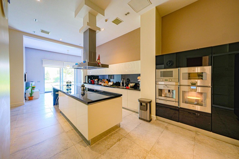 ACARKENT REMAX/7TEPE'DEN YÜKSEK TAVANLI SATILIK A TİPİ VİLLA