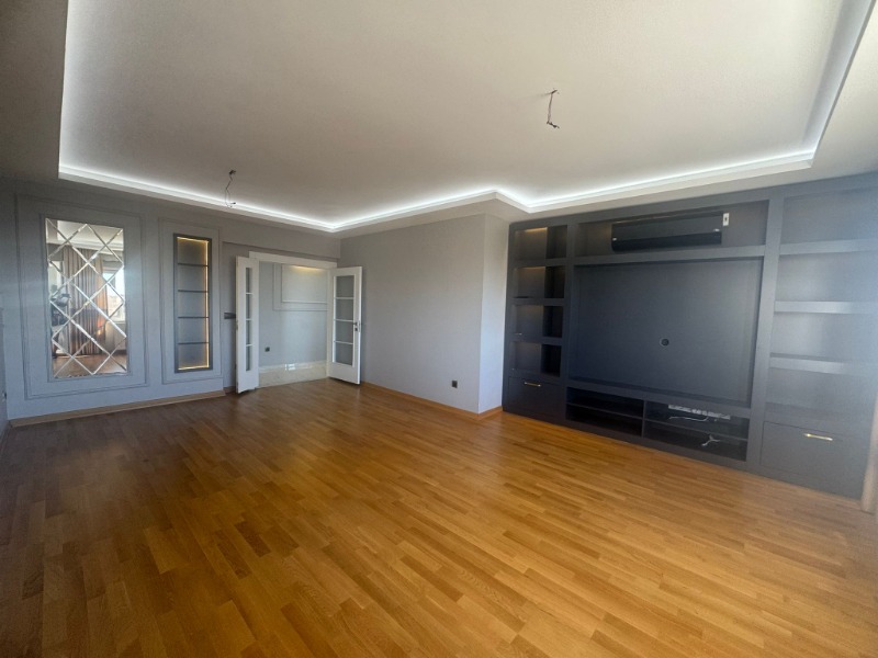 REMAX 7TEPE'DEN Çubuklu Evleri Sitesin'de Kiralık 3+1 Daire