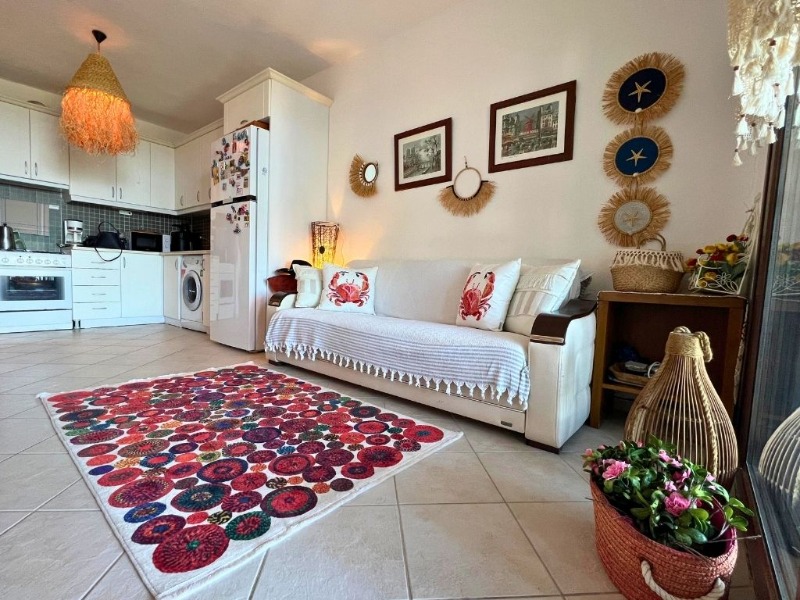 GÜNDOĞAN EGE TATİL SİTESİ ÖN SIRADA DENİZ MANZARALI PLAJLI VİLLA