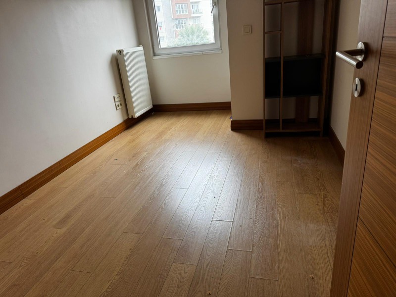 ISTANBUL BAHÇELİEVLER FIRSAT DAİRE