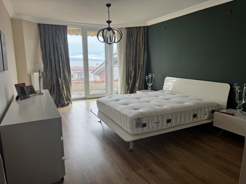 Site İçinde Bahçeli Villa Fırsatı