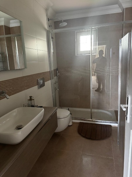 Site İçinde Bahçeli Villa Fırsatı