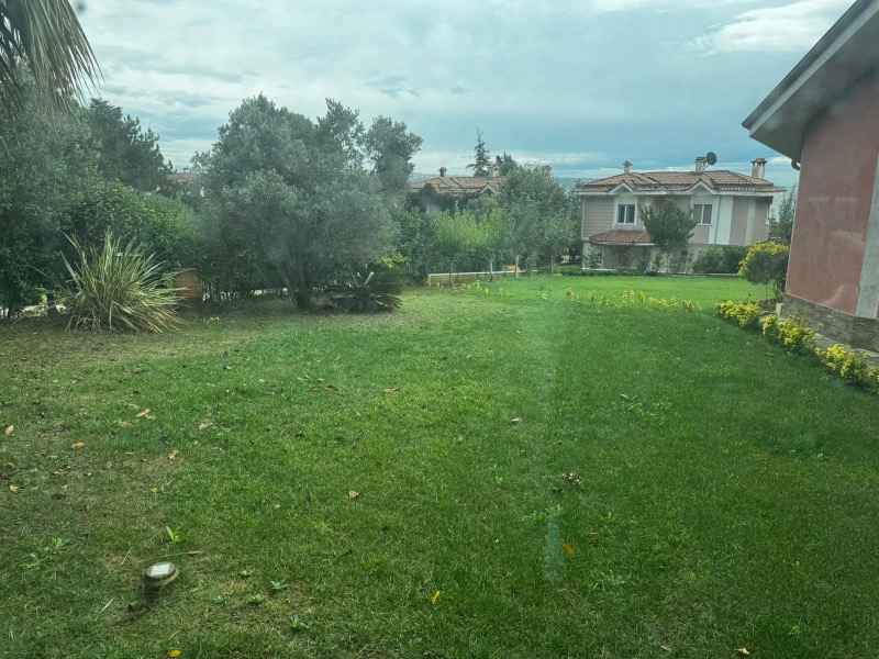 Site İçinde Bahçeli Villa Fırsatı