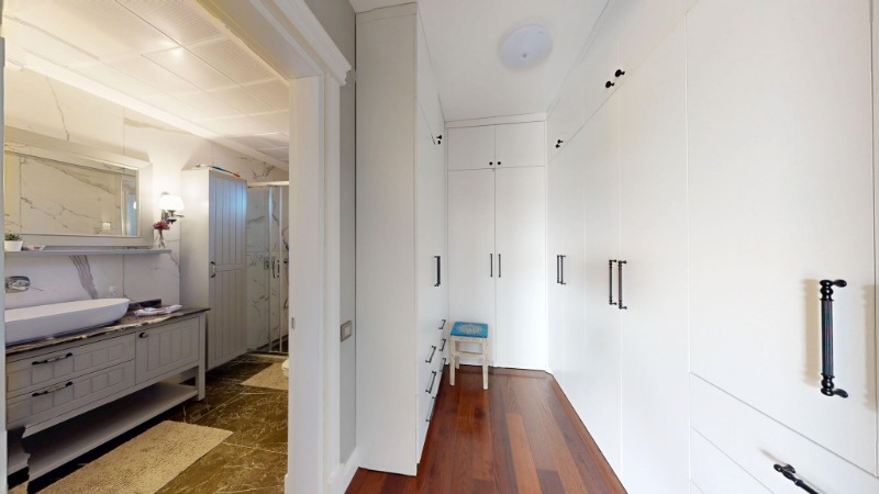 PAŞALIMANI PAŞA KONAKLARI'NDA SATILIK 5+1 VILLA.