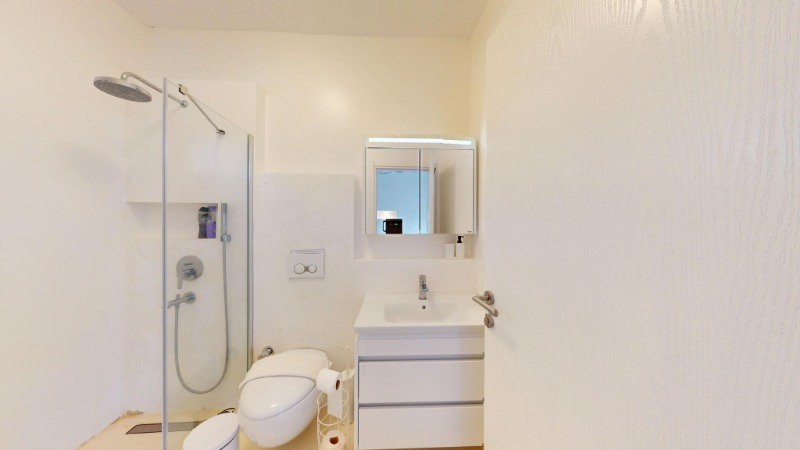 ÇEŞME OVACIK'TA 6.528 M2 İÇERİSİNDE 7+3 ÖZEL VİLLA.