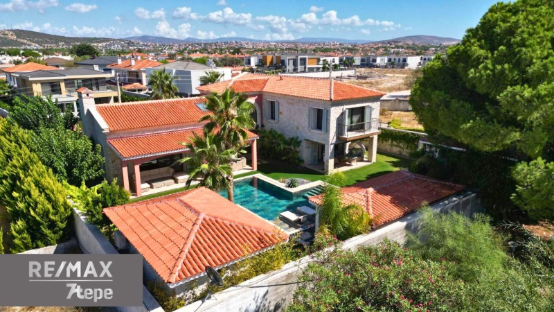 İZMİR MAMURBABA'DA 5+1 TAM MÜSTAKİL ULTRA LÜKS SATILIK MALİKANE