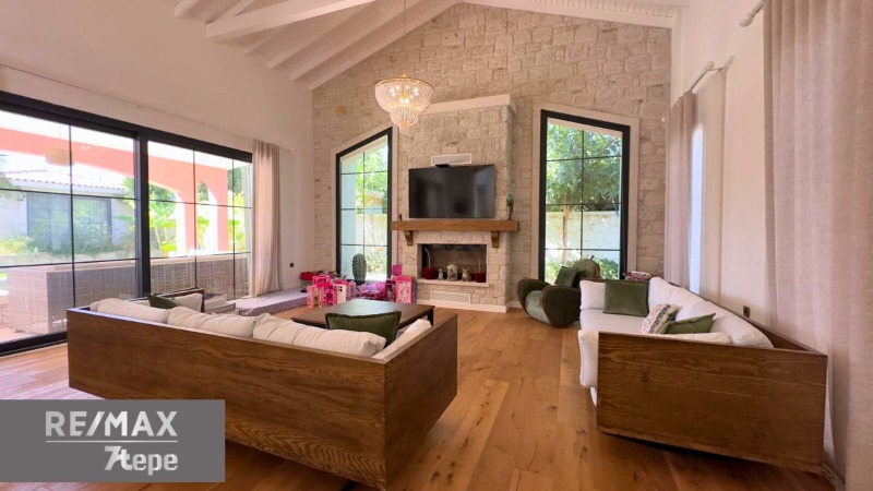 İZMİR MAMURBABA'DA 5+1 TAM MÜSTAKİL ULTRA LÜKS SATILIK MALİKANE