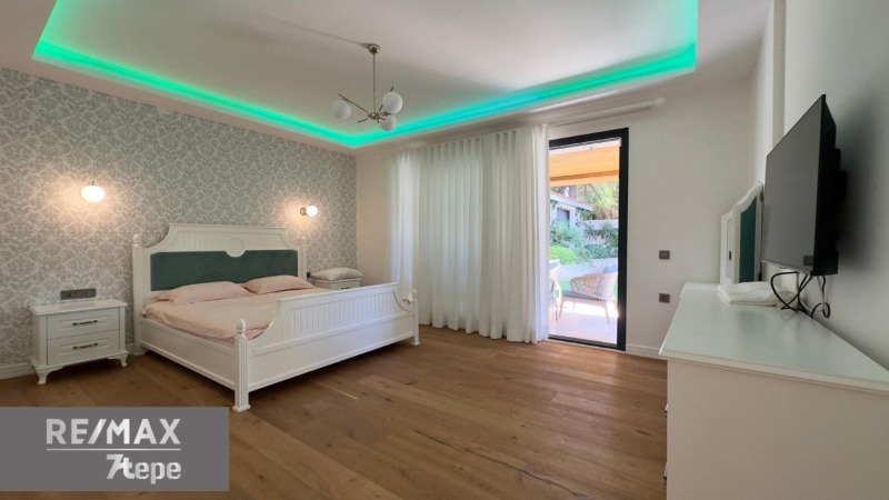 İZMİR MAMURBABA'DA 5+1 TAM MÜSTAKİL ULTRA LÜKS SATILIK MALİKANE