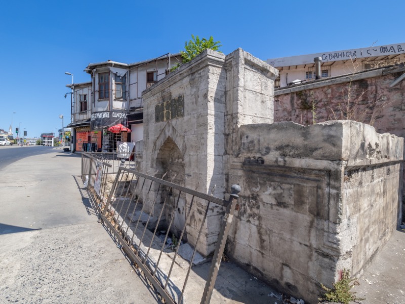 TOPÇULARIN JENERİK BİNASI 2. DERECE TARİHİ ESER,KARAGÖZ EVİ SATILIK