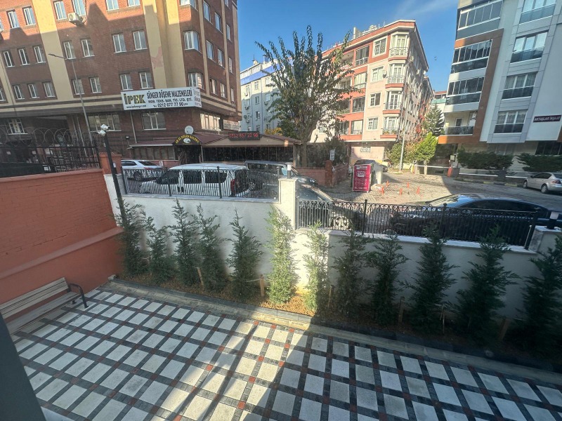 BAHÇELIEVLER DE CADDE ÜSTÜN' DE SATILIK 3+1 DAIRE