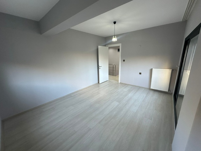  ALI FUAT CEBESOY'DA SATILIK 3+2 BAHÇELI DUBLEKS DAIRE.