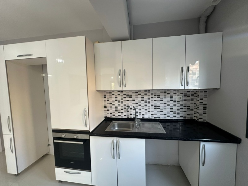  ALI FUAT CEBESOY'DA SATILIK 3+2 BAHÇELI DUBLEKS DAIRE.