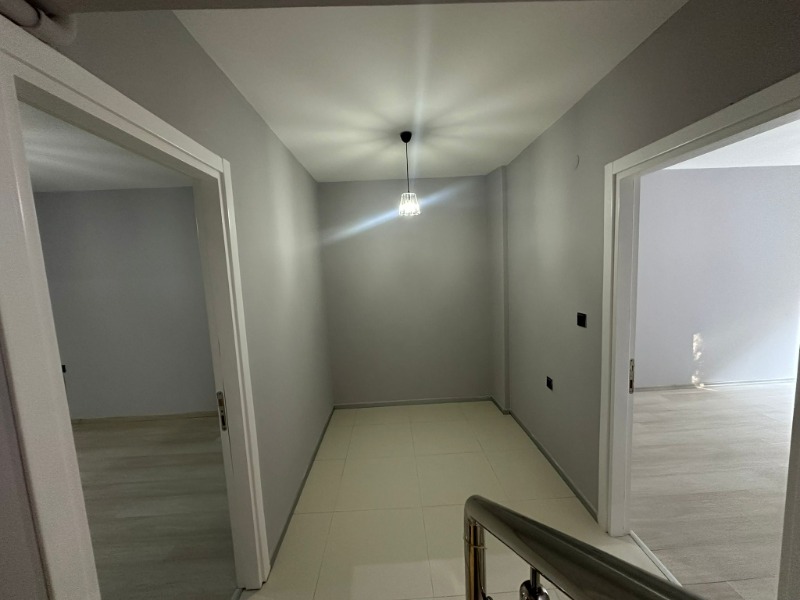  ALI FUAT CEBESOY'DA SATILIK 3+2 BAHÇELI DUBLEKS DAIRE.