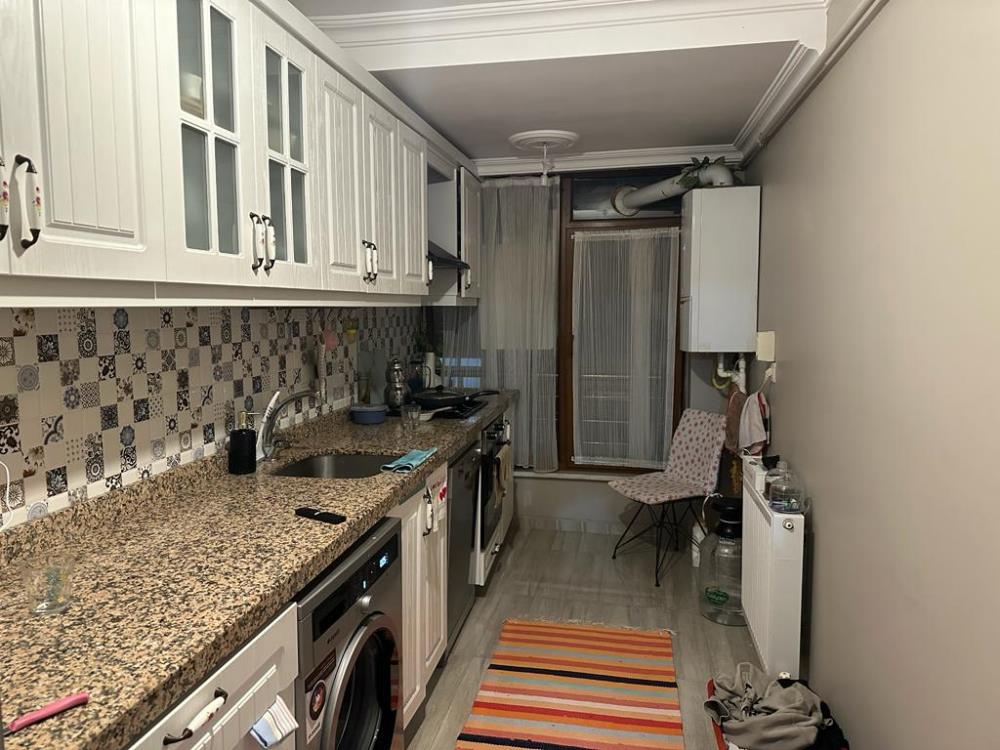 BAHÇELİEVLER DEVLET HASTANESİNE YAKIN SATILIK 3+1 DAİRE