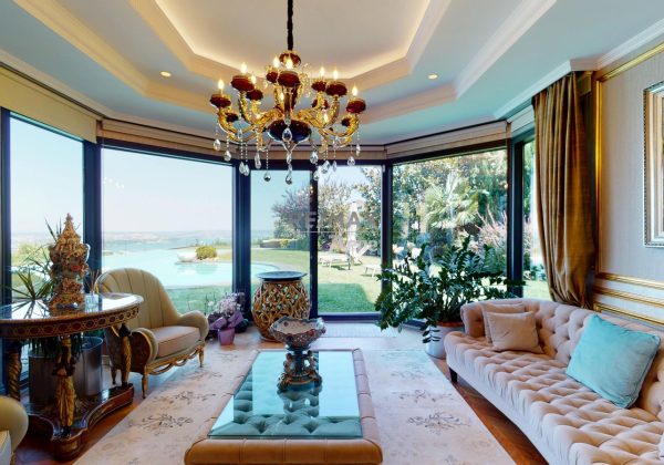 REMAX 7 TEPEDEN ACARKENT SATILIK BOĞAZA HAKİM MALİKANE küçük görsel