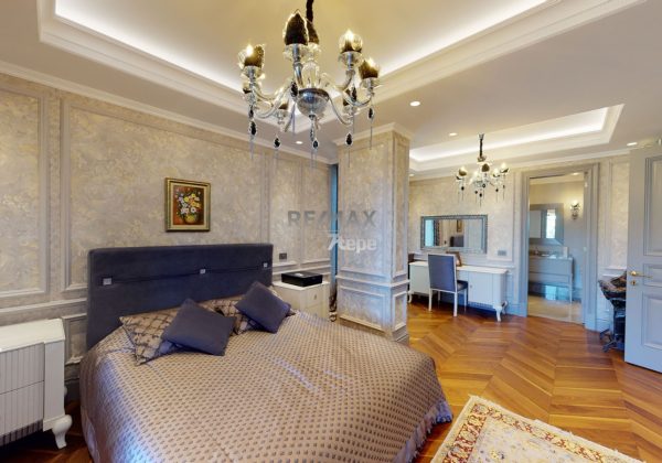 REMAX 7 TEPEDEN ACARKENT SATILIK BOĞAZA HAKİM MALİKANE küçük görsel