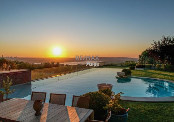 REMAX 7 TEPEDEN ACARKENT SATILIK BOĞAZA HAKİM MALİKANE küçük görsel