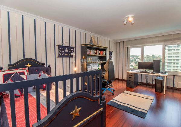 REMAX 7TEPE'DEN YÜKSEK KONUM VE NEZİH SOKAKTA SATILIK VİLLA küçük görsel