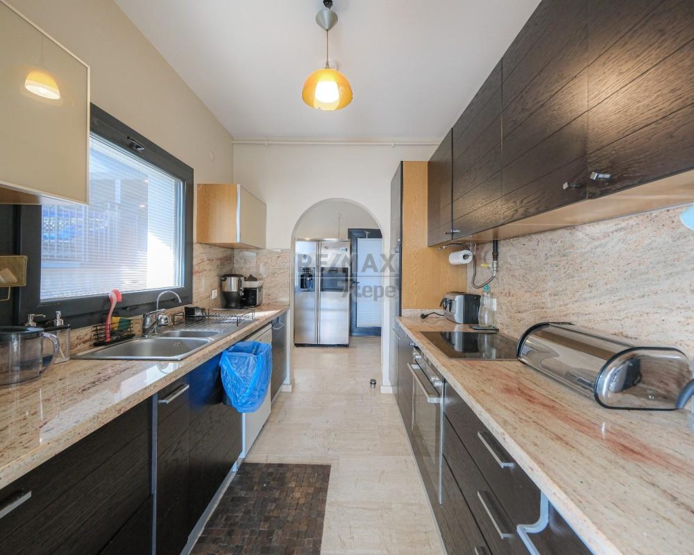REMAX 7TEPE'DEN SATILIK HAVUZLU VE ÇELİK ÇATILI C TİPİ VİLLA
